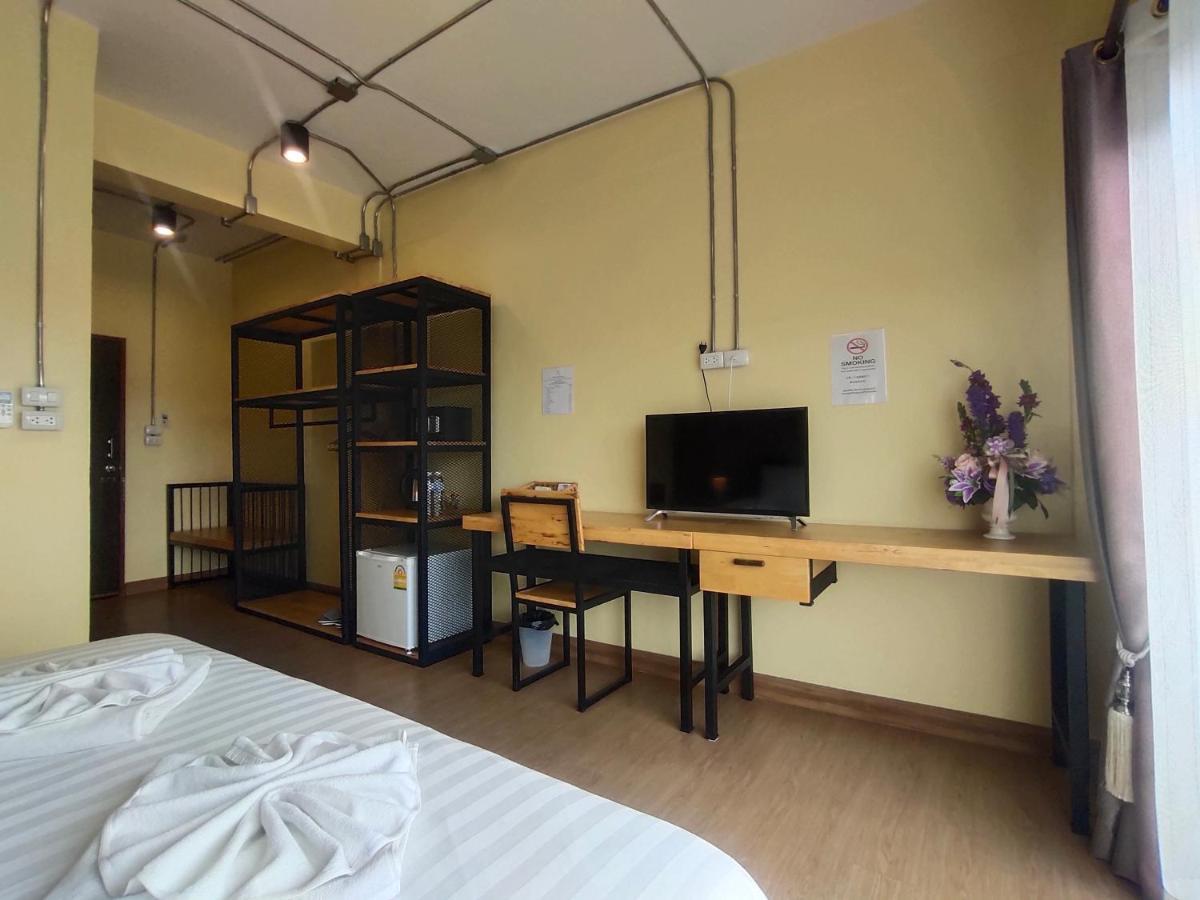 Nai Wiang Poshtel Hostel Τσιάνγκ Μάι Εξωτερικό φωτογραφία